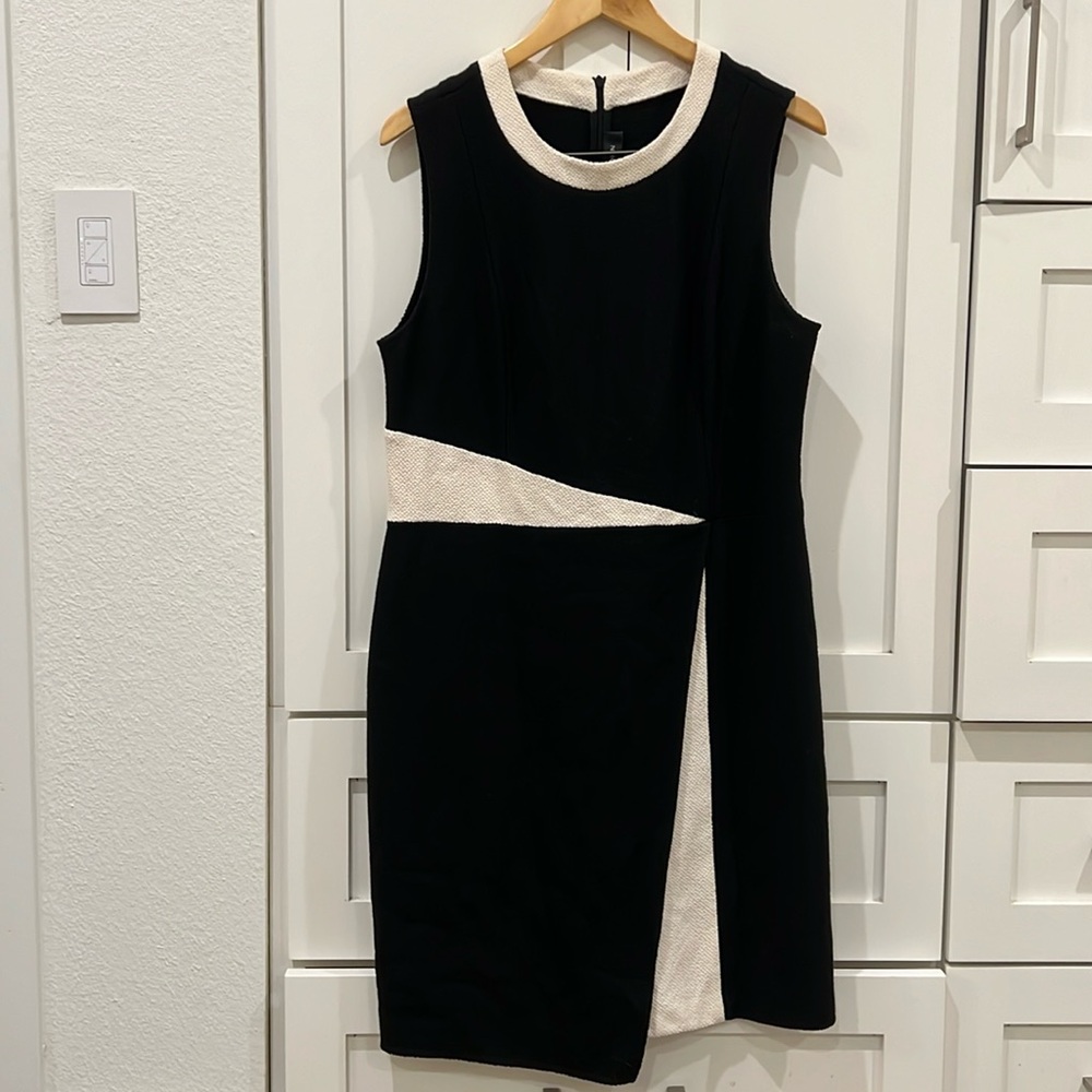 St. John midi dress size 14 (fits like a large)